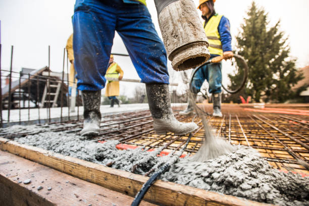 Best Concrete Pool Decks in San Lorenzo, CA